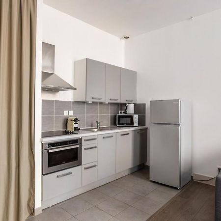 Large Modern And Calm Flat At The Doors Of Panier In Marseille - Welkeys Lägenhet Exteriör bild