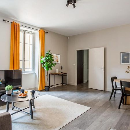 Large Modern And Calm Flat At The Doors Of Panier In Marseille - Welkeys Lägenhet Exteriör bild
